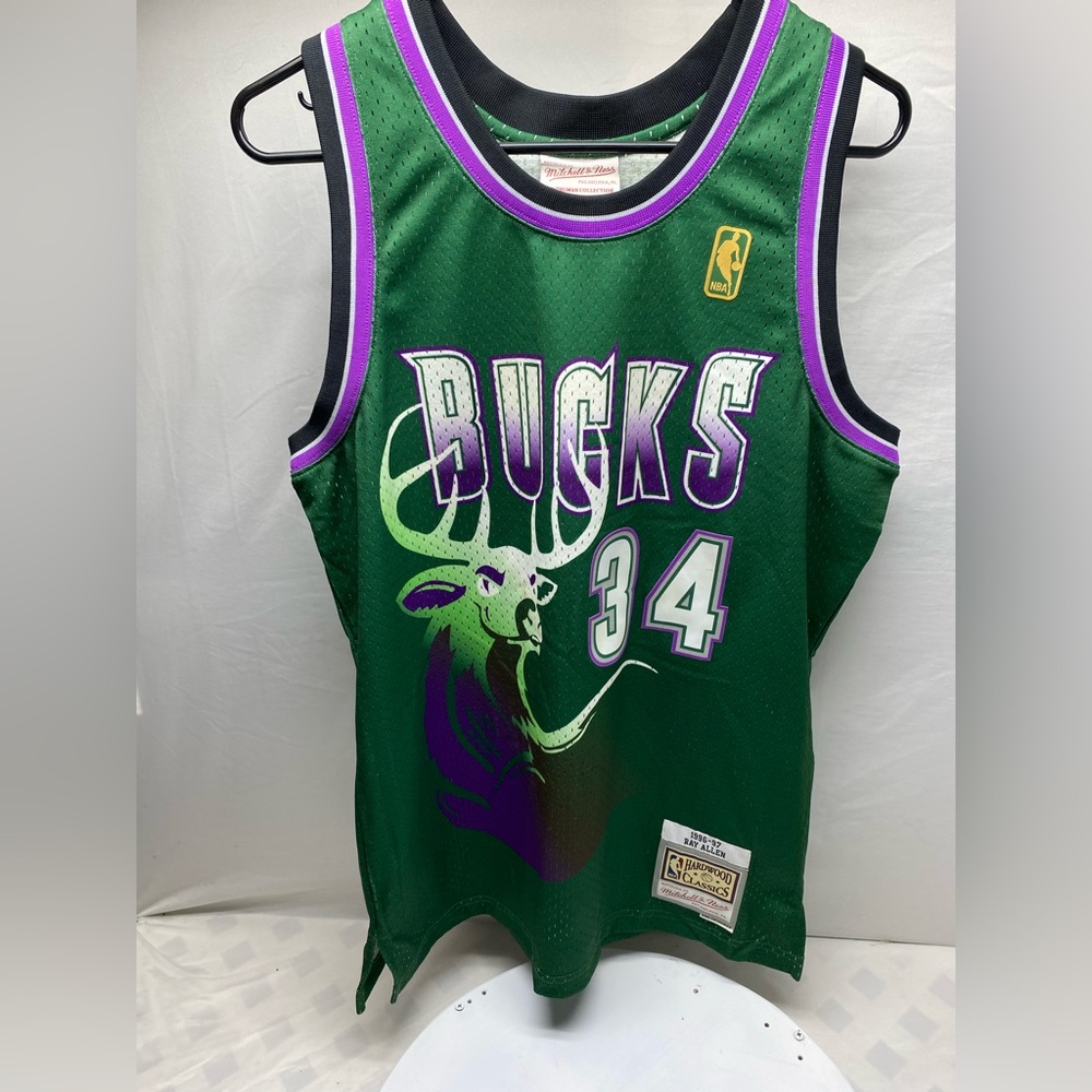 Milwaukee Bucks Ray Allen 96-97 Vintage Mitchell And Ness Authentic Jersey Sz M